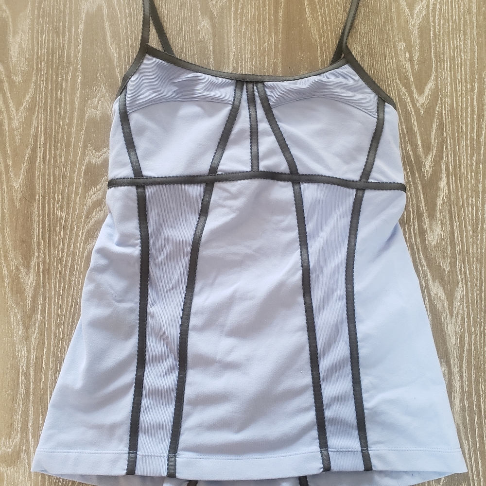 Lululemon Tank with Built in Bra Size 6